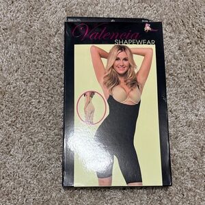 Shapewear Women's Black Mid-Thigh Shaper